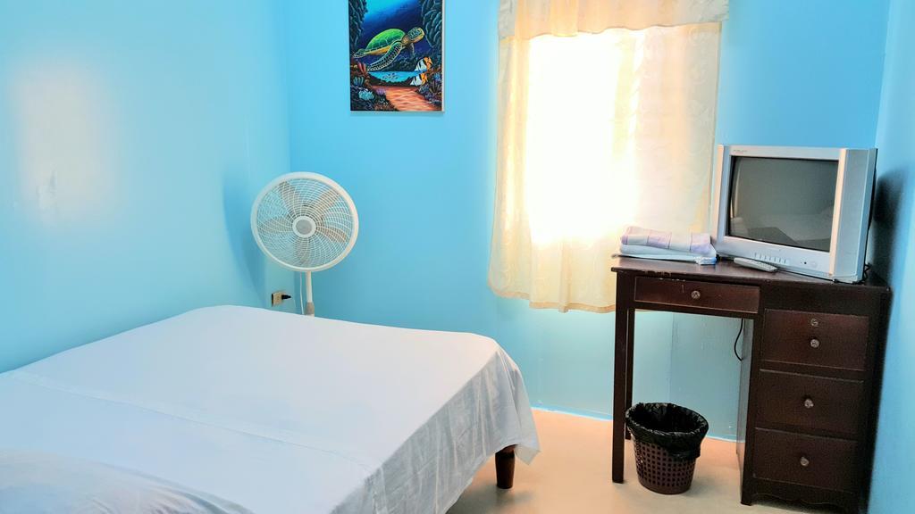 Sea Breeze Guest House Cidade de Belize Exterior foto